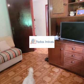 Sobrado em Mongaguá, bairro Centro