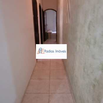 Casa em Mongaguá, bairro Jardim Marina