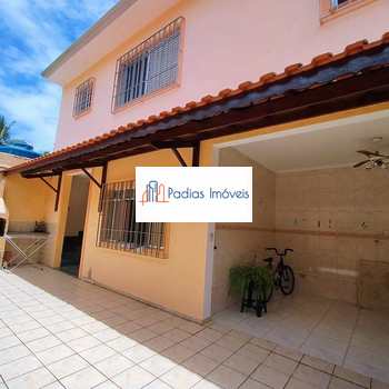 Casa em Mongaguá, bairro Jardim Marina