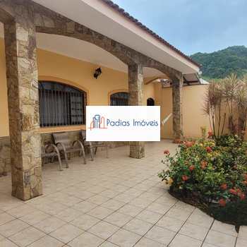 Casa em Mongaguá, bairro Jardim Marina