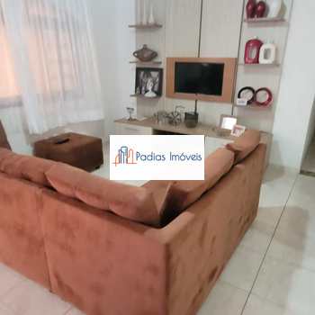 Casa em Mongaguá, bairro Jardim Marina