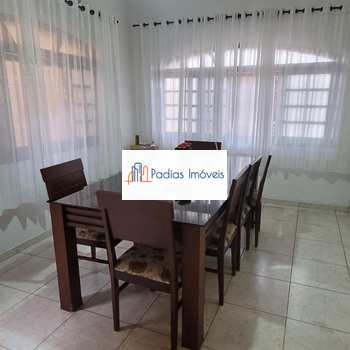 Casa em Mongaguá, bairro Jardim Marina