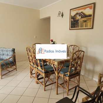 Apartamento em Mongaguá, bairro Centro