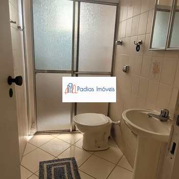Apartamento em Mongaguá, bairro Centro