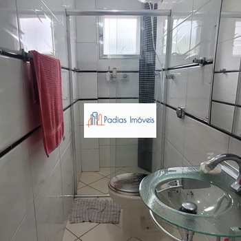 Apartamento em Mongaguá, bairro Centro