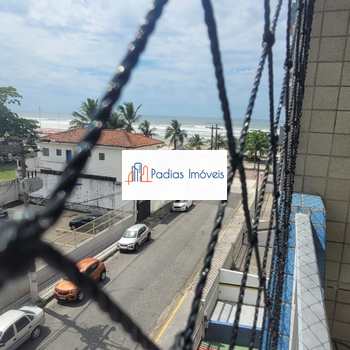 Apartamento em Mongaguá, bairro Centro