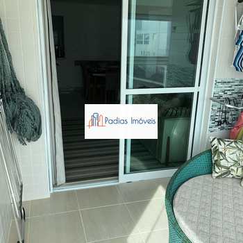 Apartamento em Mongaguá, bairro Centro