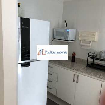 Apartamento em Mongaguá, bairro Centro