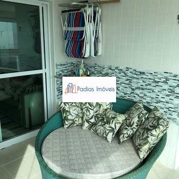 Apartamento em Mongaguá, bairro Centro