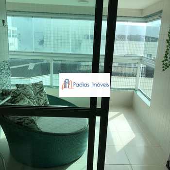 Apartamento em Mongaguá, bairro Centro