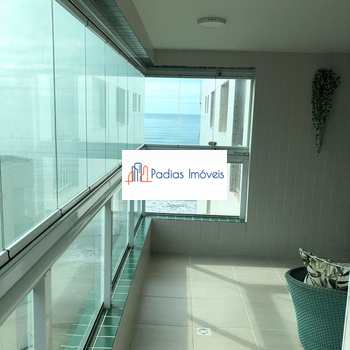 Apartamento em Mongaguá, bairro Centro