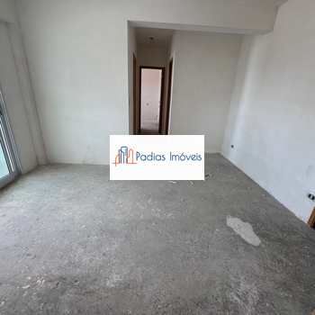 Apartamento em Mongaguá, bairro Centro