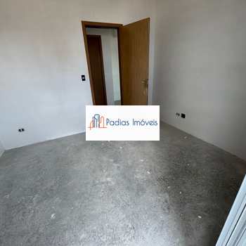 Apartamento em Mongaguá, bairro Centro
