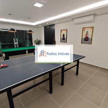 Apartamento em Mongaguá, bairro Centro