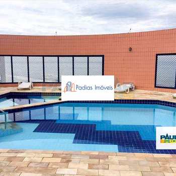 Apartamento em Mongaguá, bairro Centro