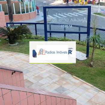 Apartamento em Mongaguá, bairro Centro