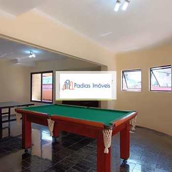 Apartamento em Mongaguá, bairro Centro