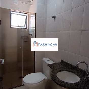 Apartamento em Mongaguá, bairro Centro