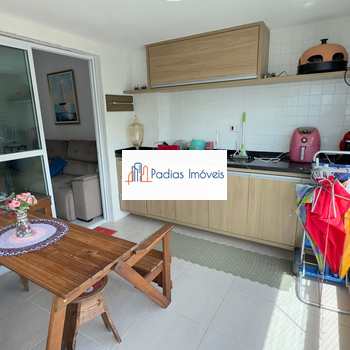 Apartamento em Mongaguá, bairro Centro
