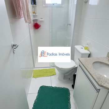 Apartamento em Mongaguá, bairro Centro