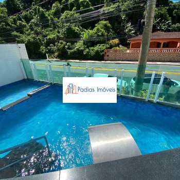 Apartamento em Mongaguá, bairro Centro