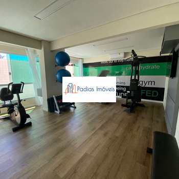 Apartamento em Mongaguá, bairro Centro