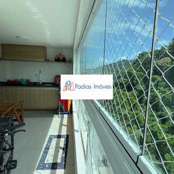 Apartamento em Mongaguá, bairro Centro