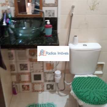 Casa em Mongaguá, bairro Itaóca