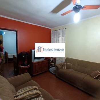 Apartamento em Mongaguá, bairro Centro