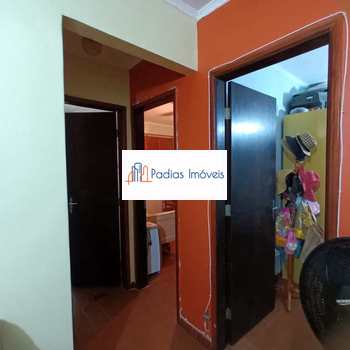 Apartamento em Mongaguá, bairro Centro