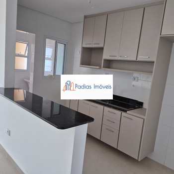 Apartamento em Mongaguá, bairro Jardim Aguapeu