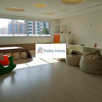 Apartamento em Mongaguá, bairro Jardim Aguapeu