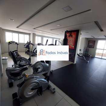 Apartamento em Mongaguá, bairro Jardim Aguapeu