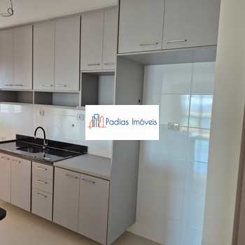 Apartamento em Mongaguá, bairro Jardim Aguapeu