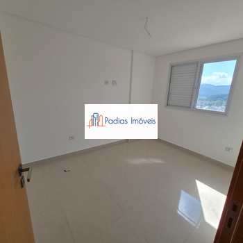 Apartamento em Mongaguá, bairro Jardim Aguapeu