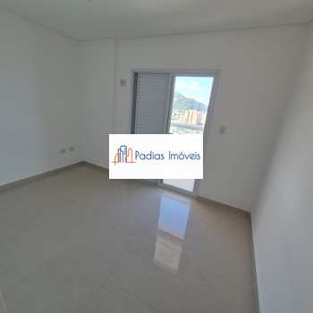 Apartamento em Mongaguá, bairro Jardim Aguapeu