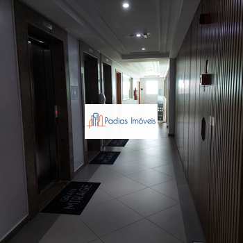 Apartamento em Mongaguá, bairro Jardim Aguapeu