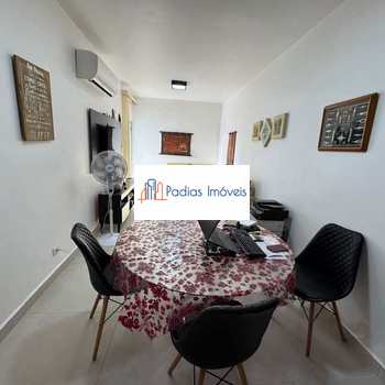 Apartamento em Mongaguá, bairro Jardim Marina