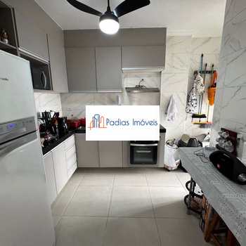 Apartamento em Mongaguá, bairro Jardim Marina