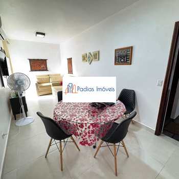 Apartamento em Mongaguá, bairro Jardim Marina