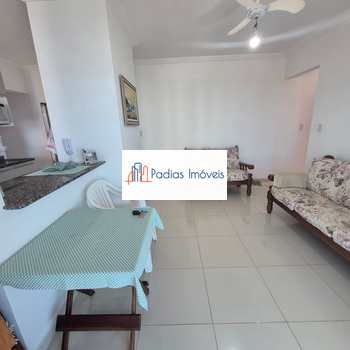 Apartamento em Mongaguá, bairro Centro