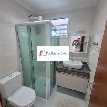 Apartamento em Mongaguá, bairro Centro