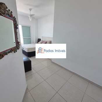 Apartamento em Mongaguá, bairro Centro