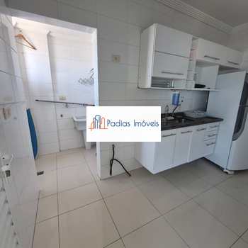 Apartamento em Mongaguá, bairro Centro