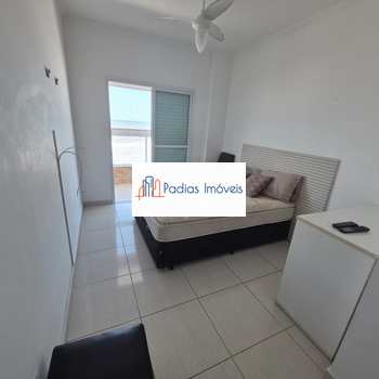 Apartamento em Mongaguá, bairro Centro