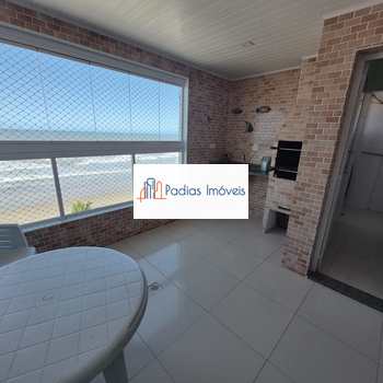 Apartamento em Mongaguá, bairro Centro