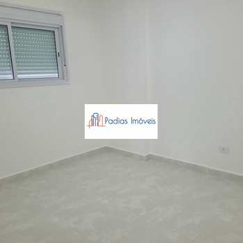 Apartamento em Mongaguá, bairro Centro