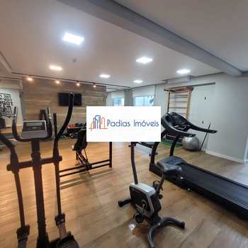 Apartamento em Mongaguá, bairro Centro