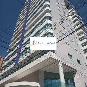 Apartamento em Mongaguá, bairro Centro