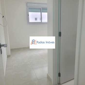 Apartamento em Mongaguá, bairro Centro